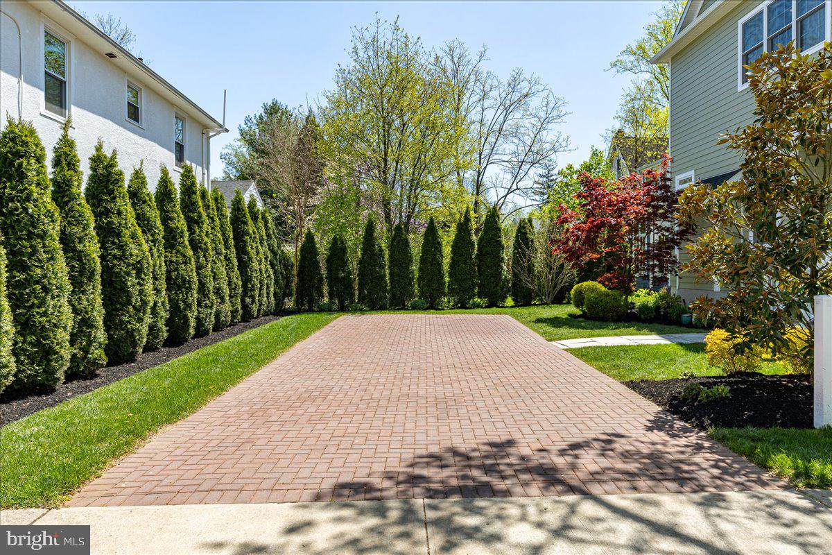 72 Murray Pl