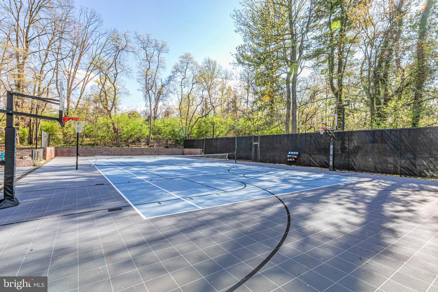 46 Heather Ln
