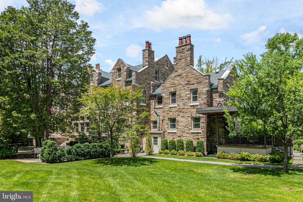 32 Hodge Rd