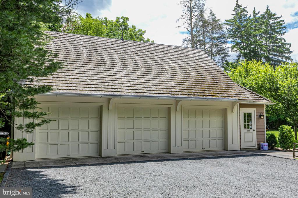 32 Hodge Rd