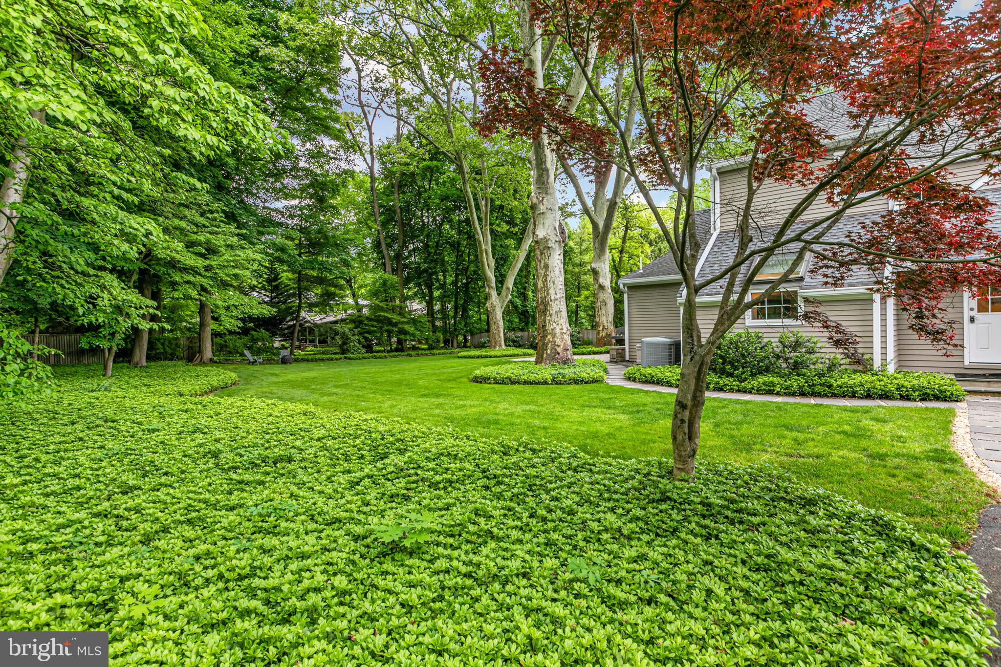 226 Riverside Dr