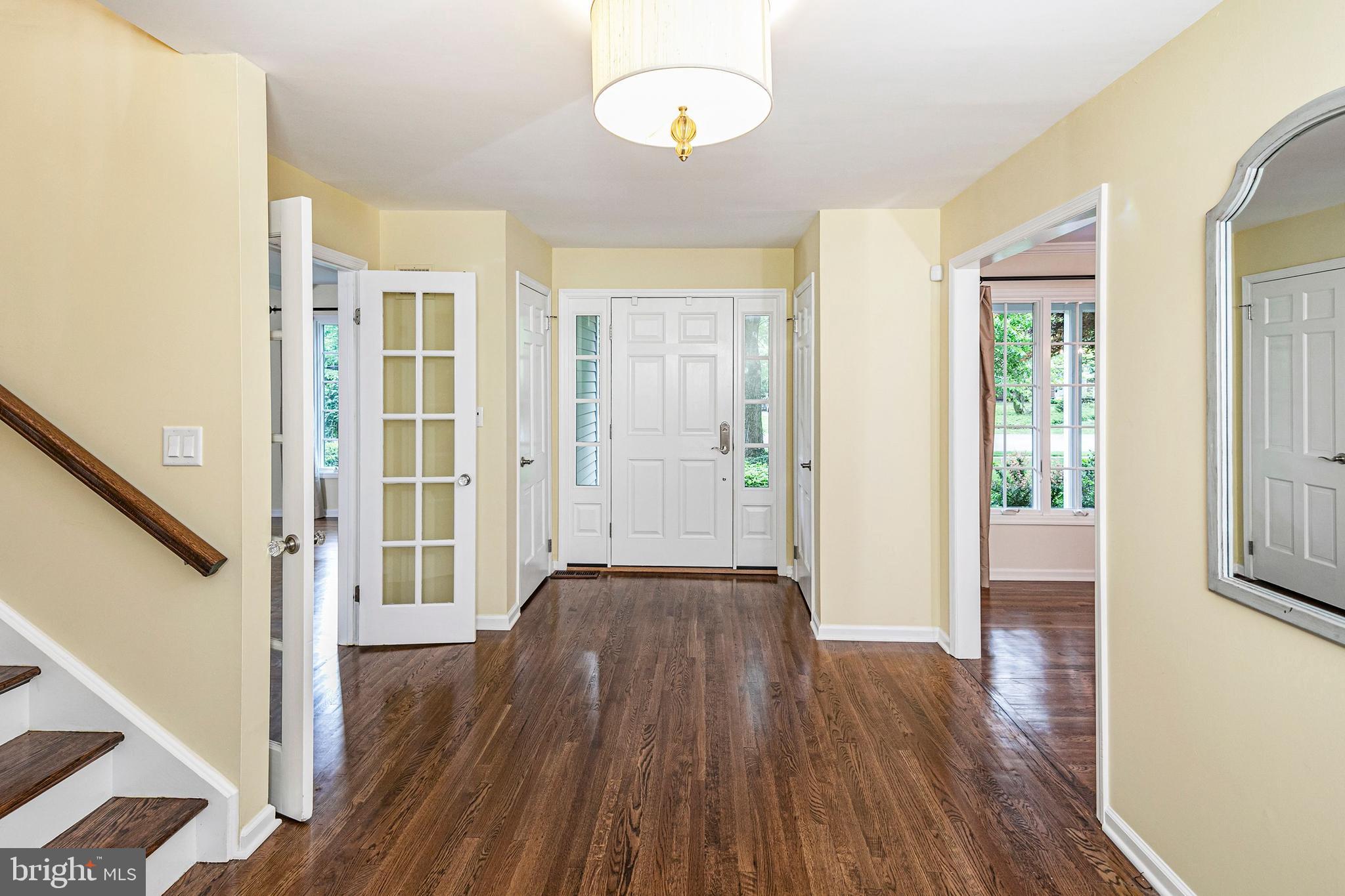 226 Riverside Dr