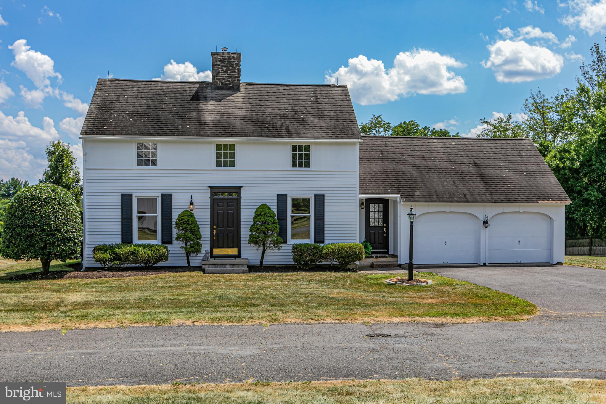 7 COVENTRY FARM LN