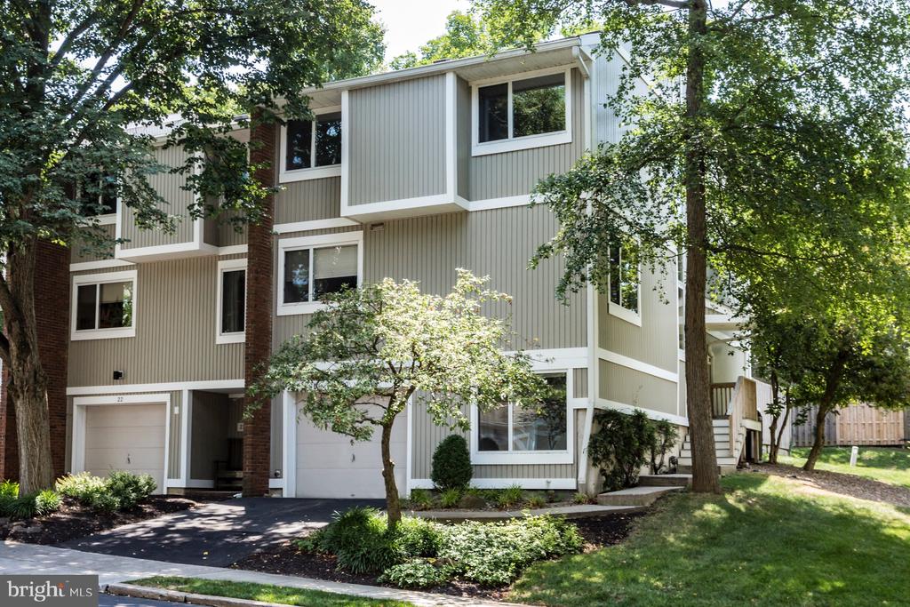 20 GORDON WAY
