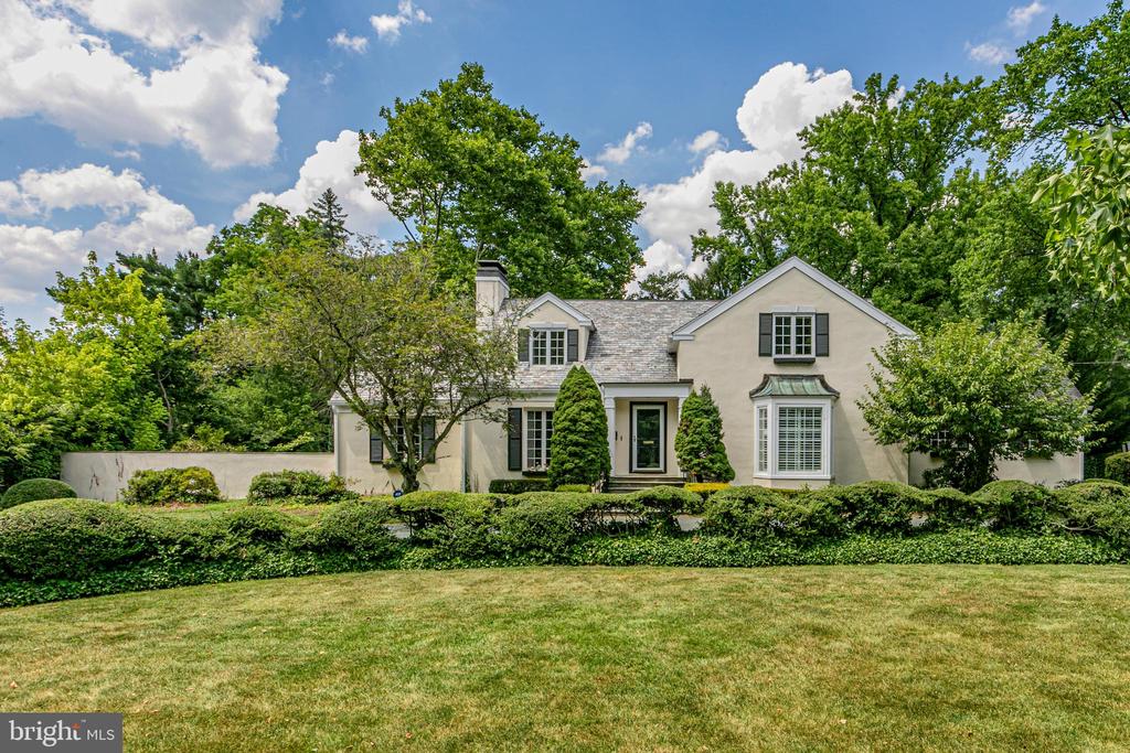 57 HODGE RD