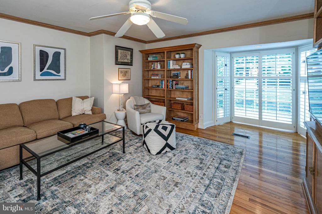 57 HODGE RD