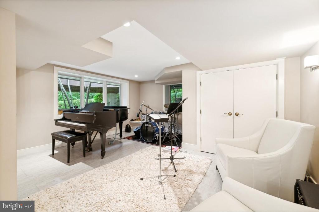 81 Westcott Rd