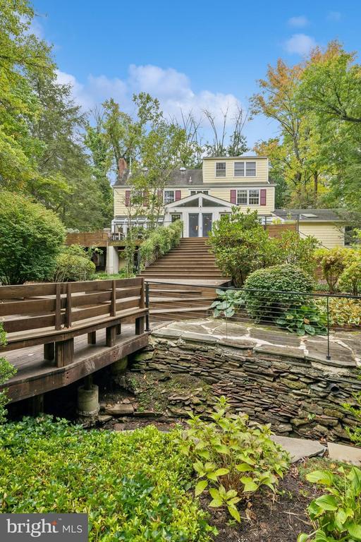 81 Westcott Rd