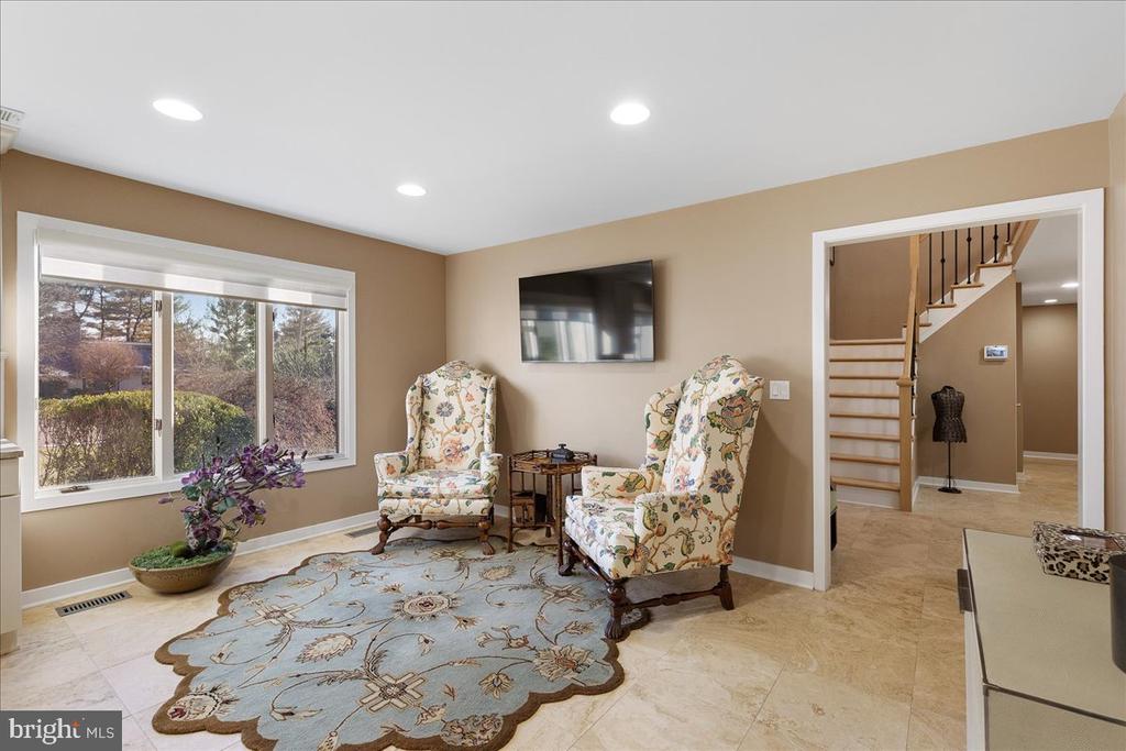 3 Highland Rd