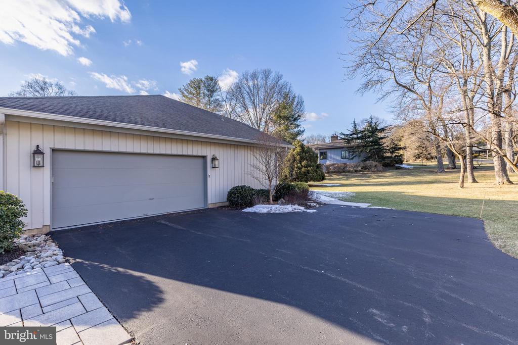 3 Highland Rd
