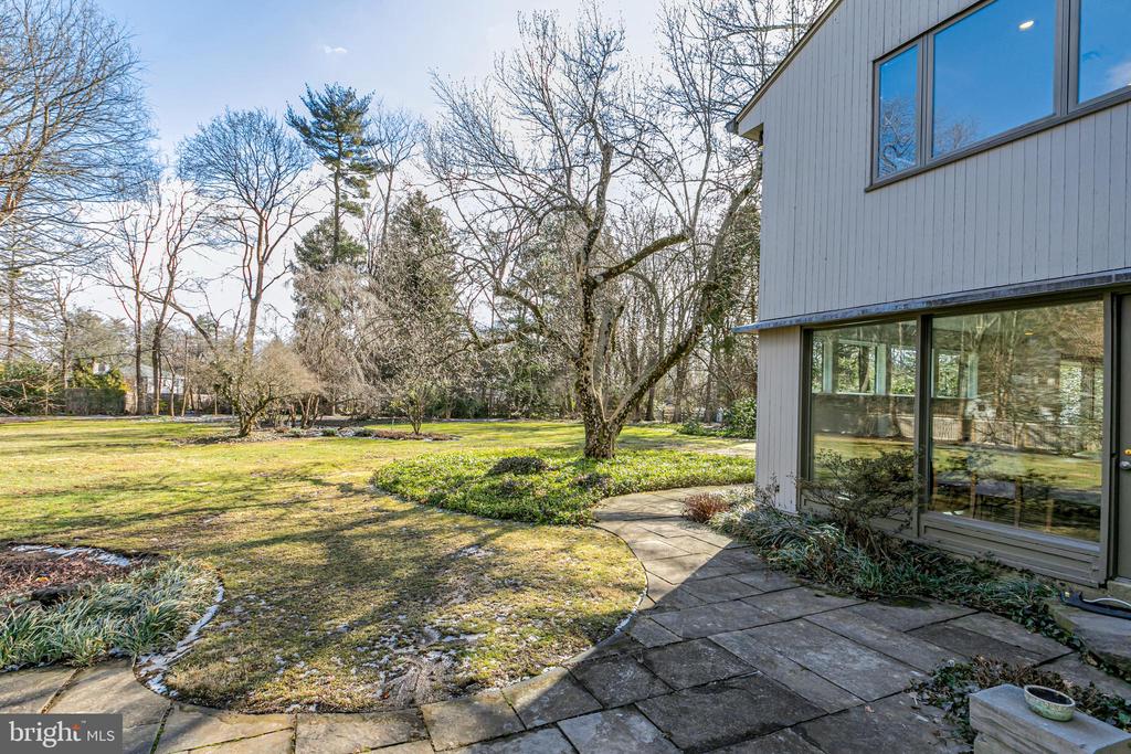 74 Allison Rd
