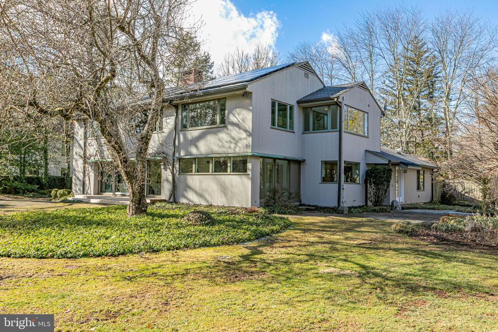 74 Allison Rd