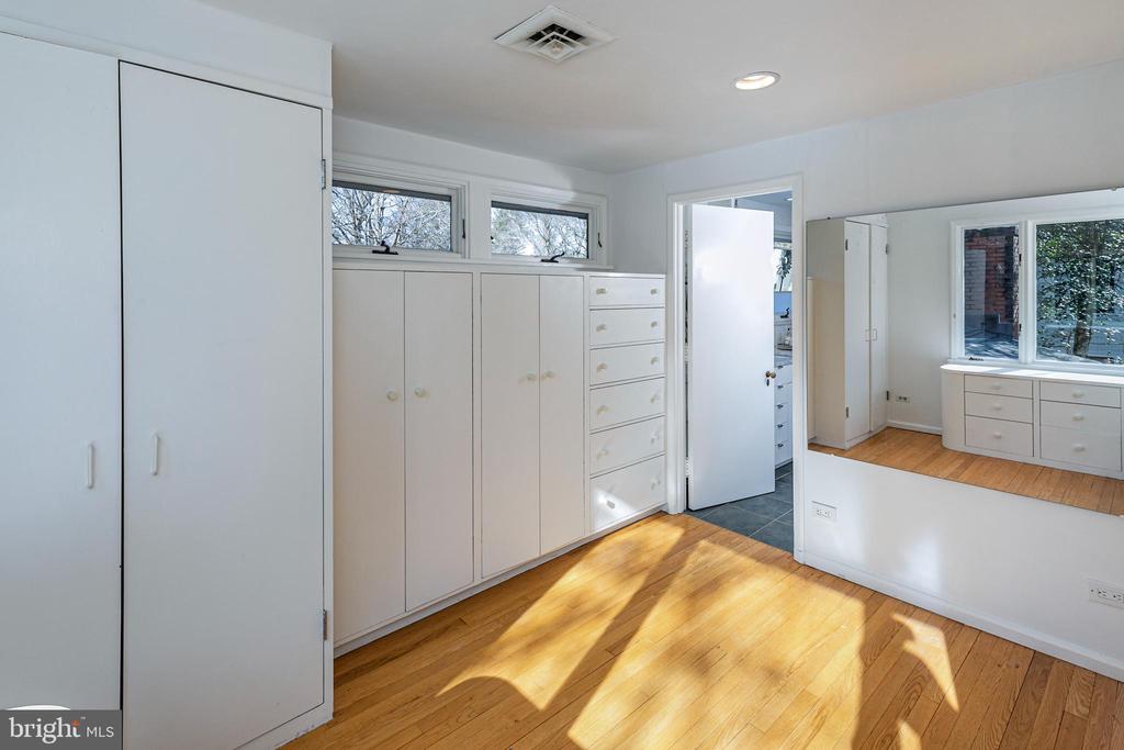74 Allison Rd