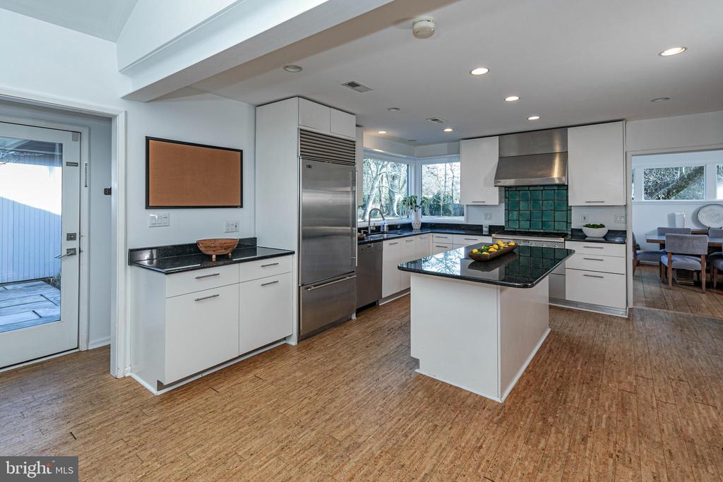 74 Allison Rd