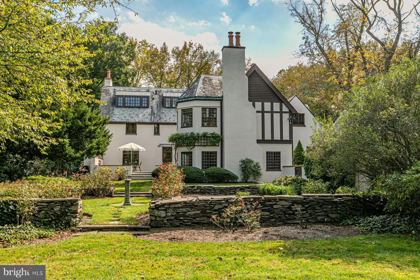 155 Hodge Rd