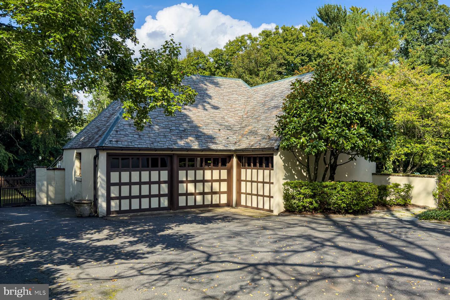 155 Hodge Rd
