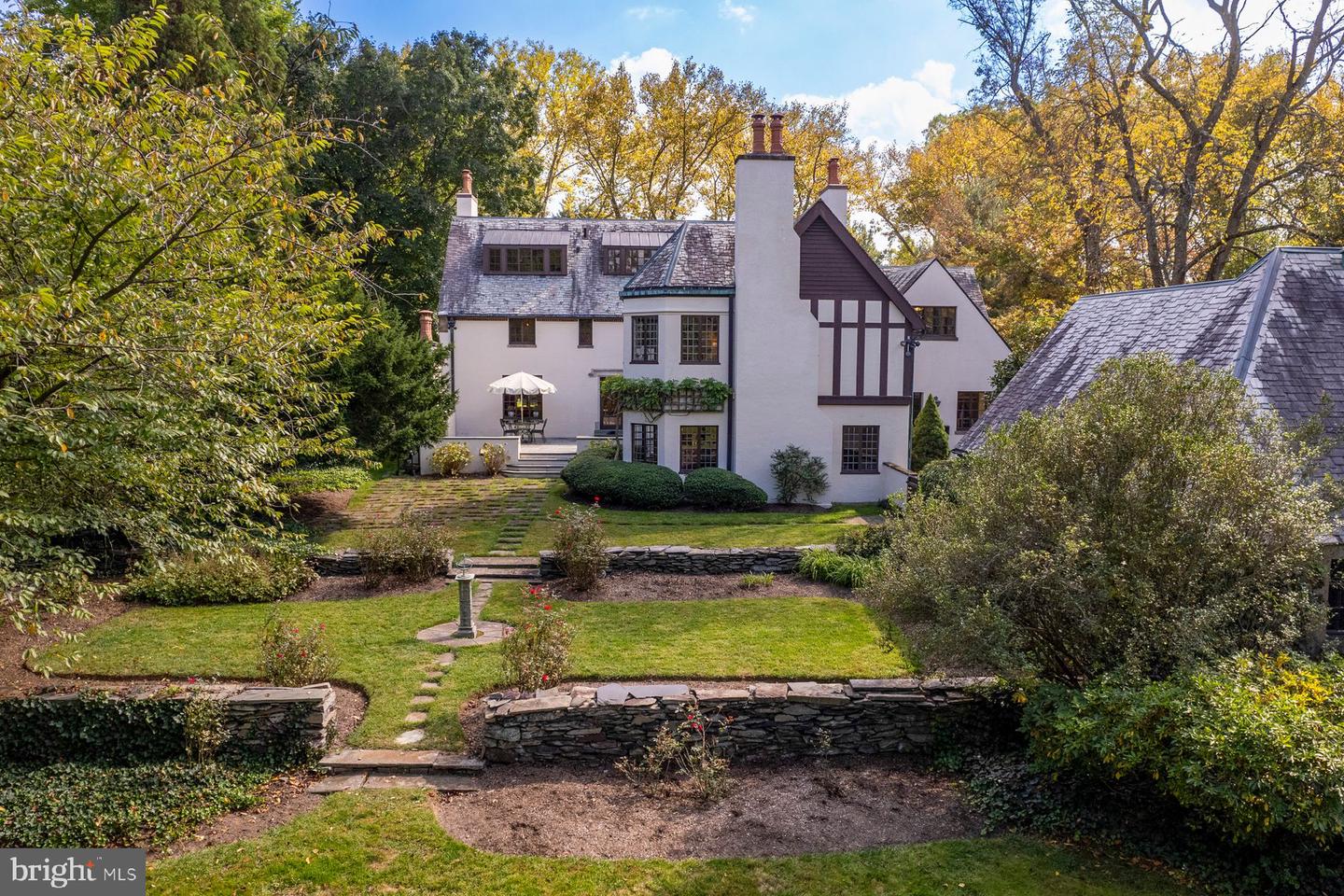 155 Hodge Rd