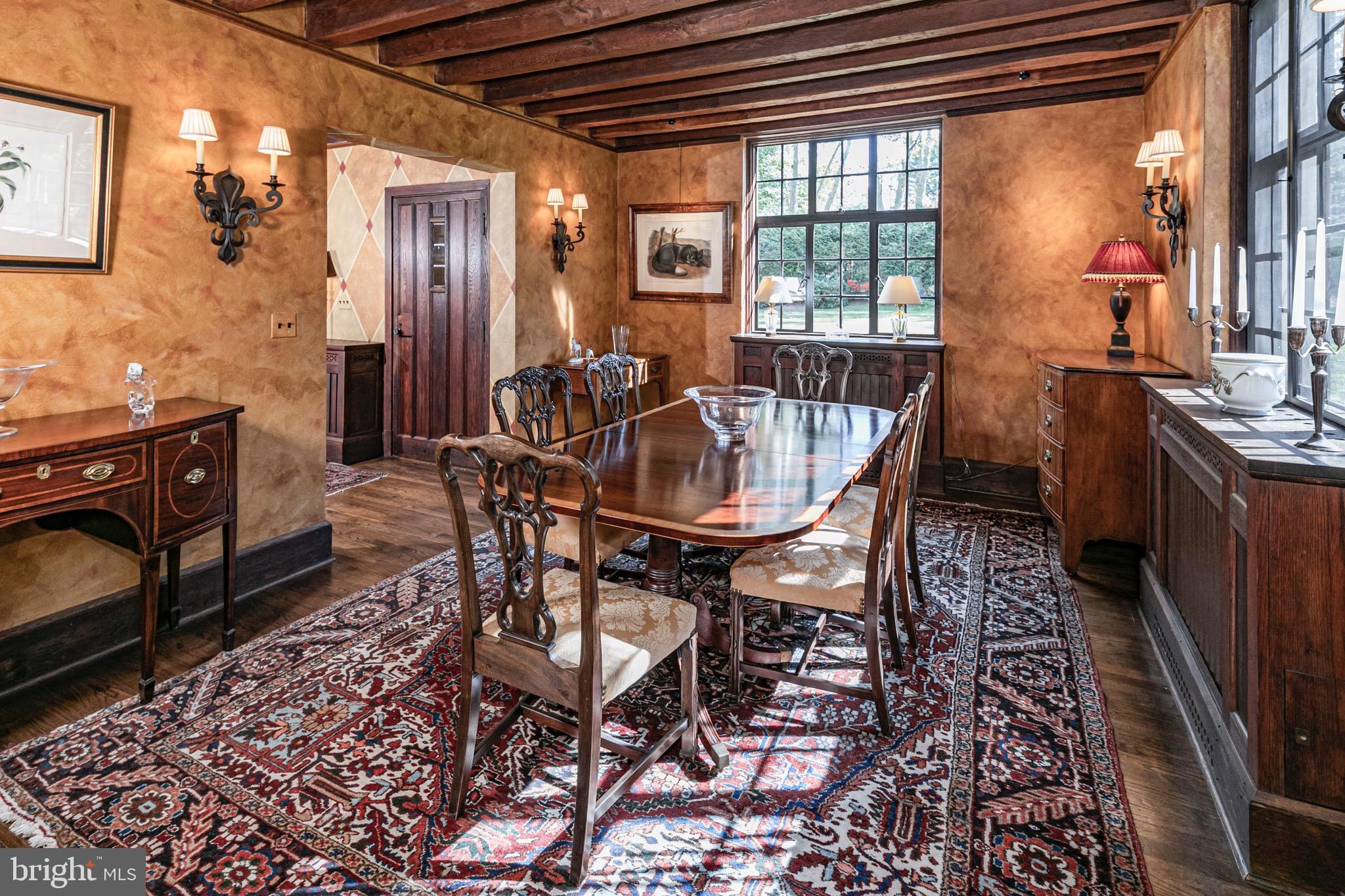155 Hodge Rd