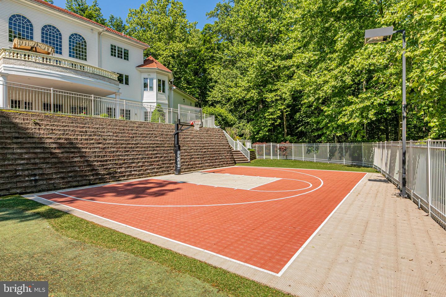 429 Wendover Dr