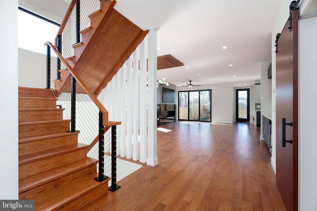 210 Linden Lane
