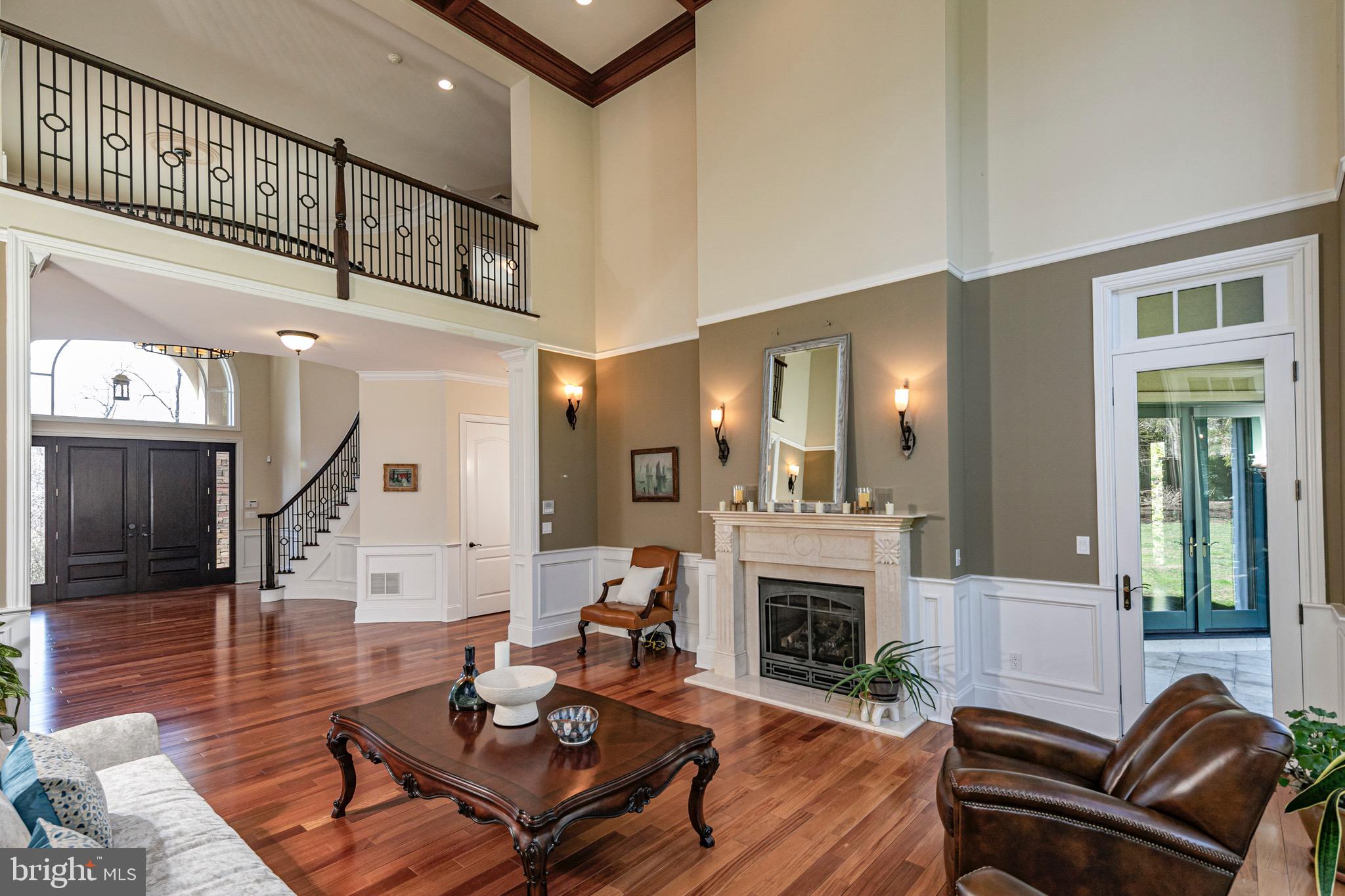 63 Greenhouse Dr