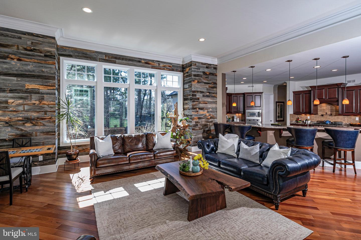 63 Greenhouse Dr