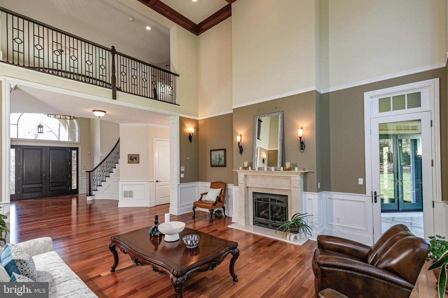 63 Greenhouse Dr