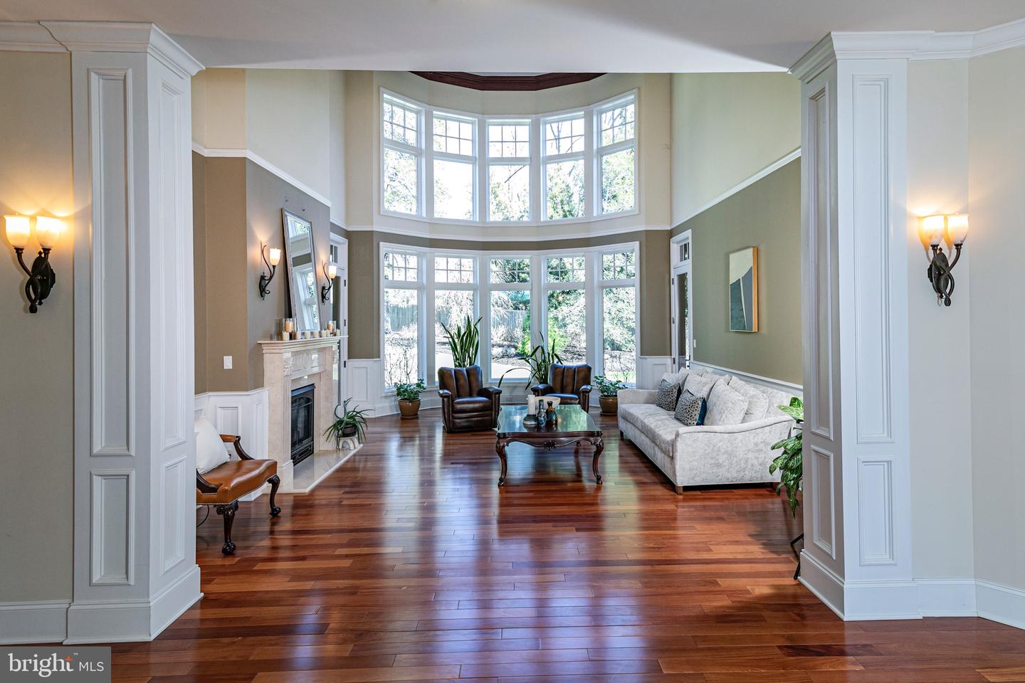 63 Greenhouse Dr