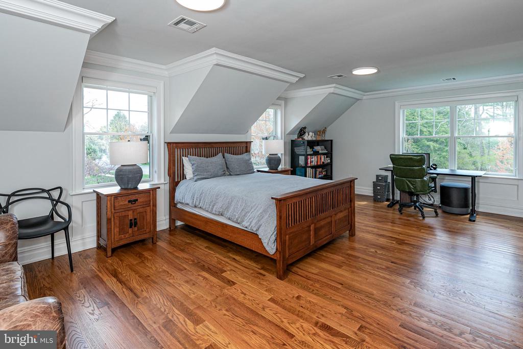 528 Prospect Ave
