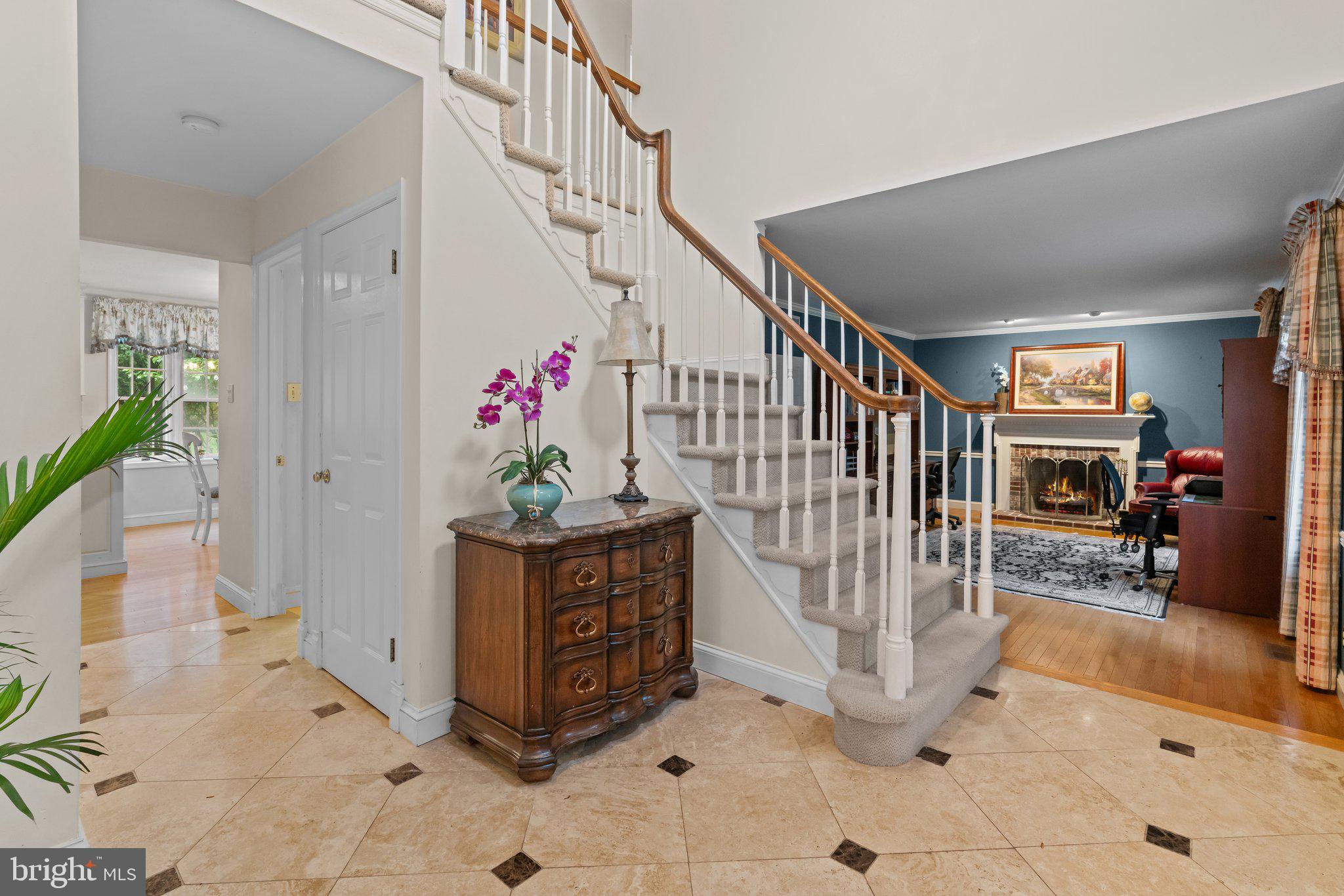 5 Stark Ct