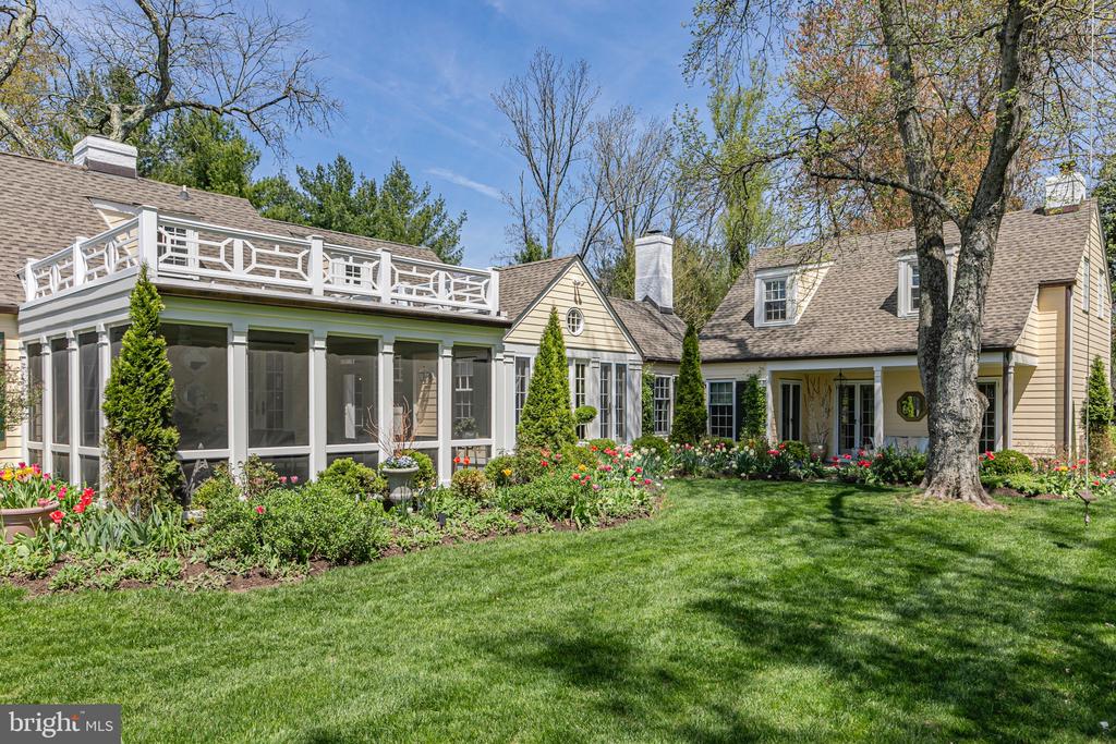 4445 Province Line Rd