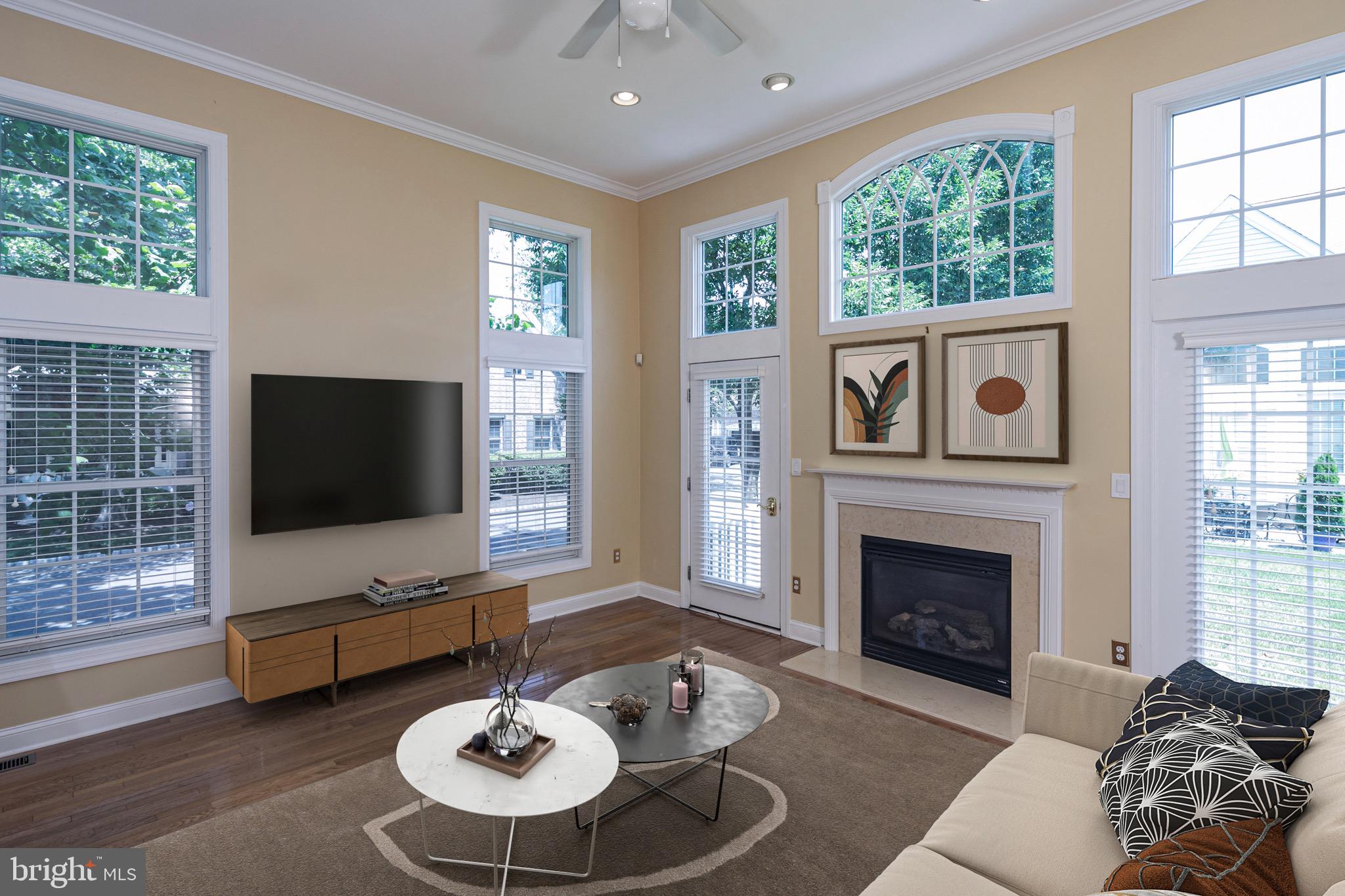 6 Allura Ct