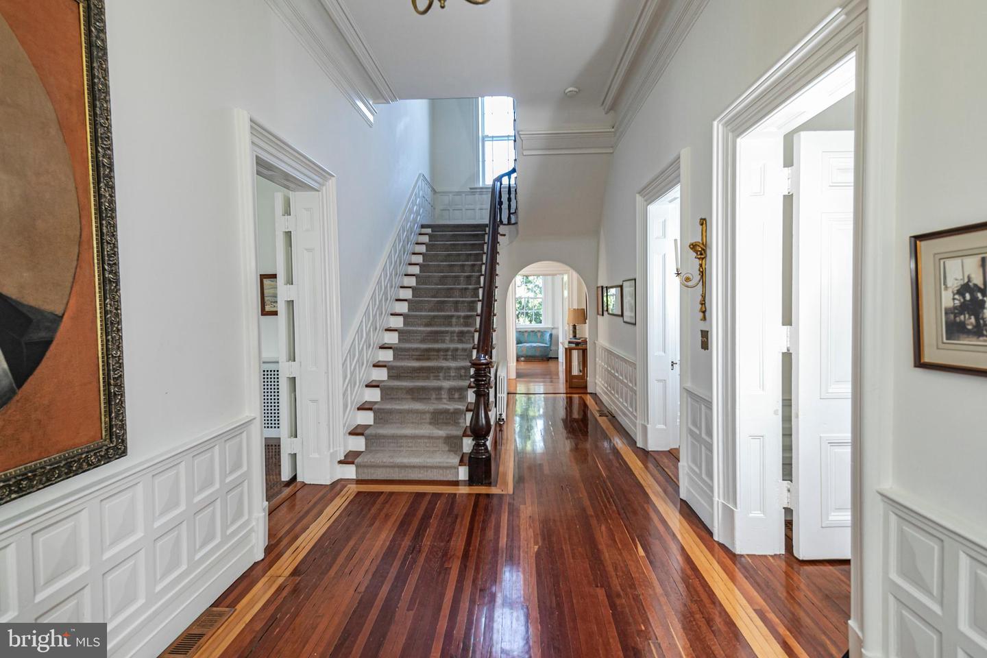 15 Hodge Rd