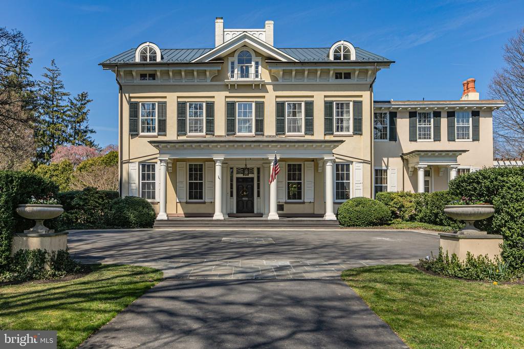 15 Hodge Rd