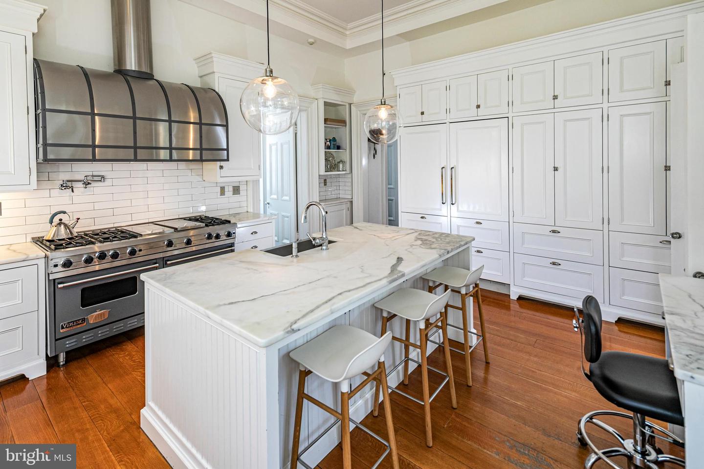 15 Hodge Rd