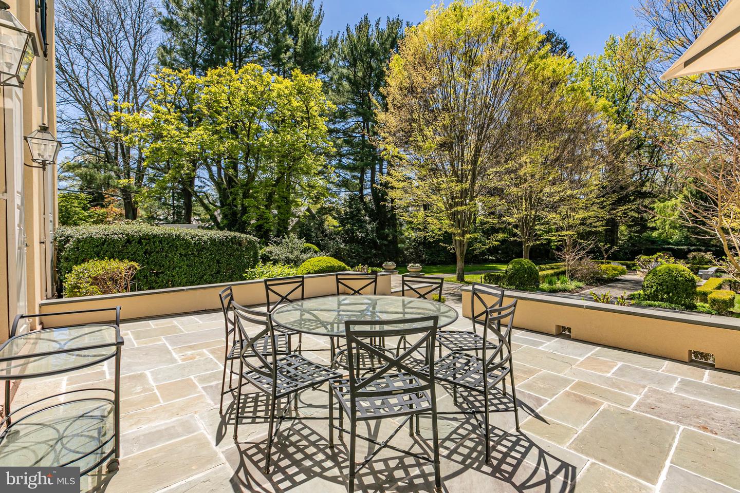 15 Hodge Rd