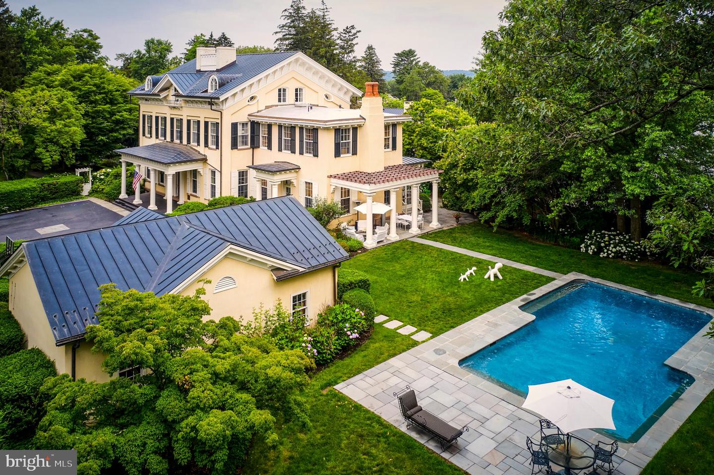 15 Hodge Rd