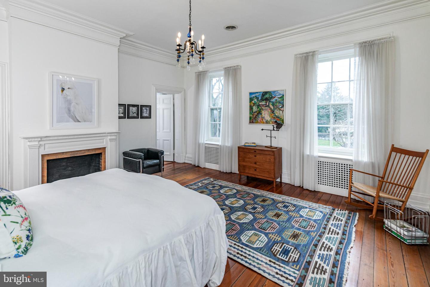 15 Hodge Rd