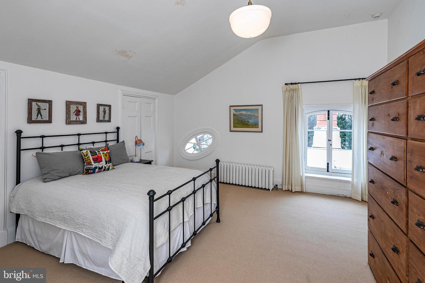 15 Hodge Rd