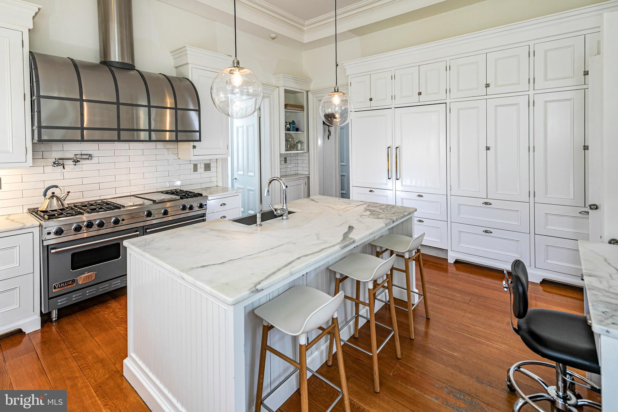 15 Hodge Rd