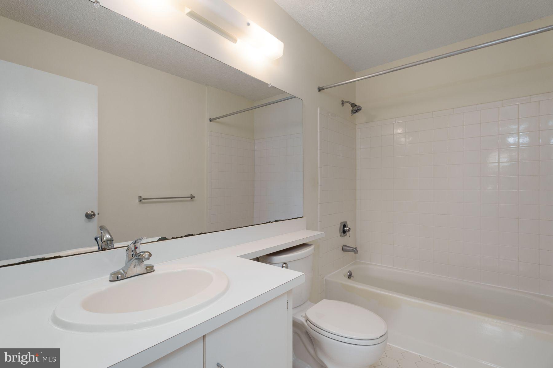 13 Voscek Ct