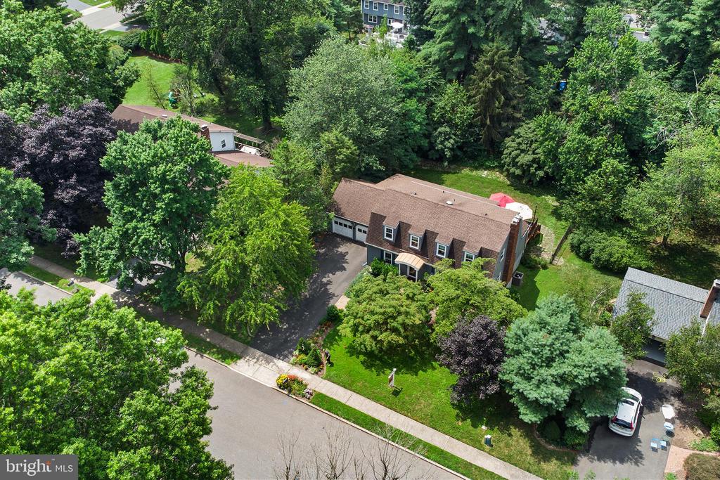20 SPRINGWOOD