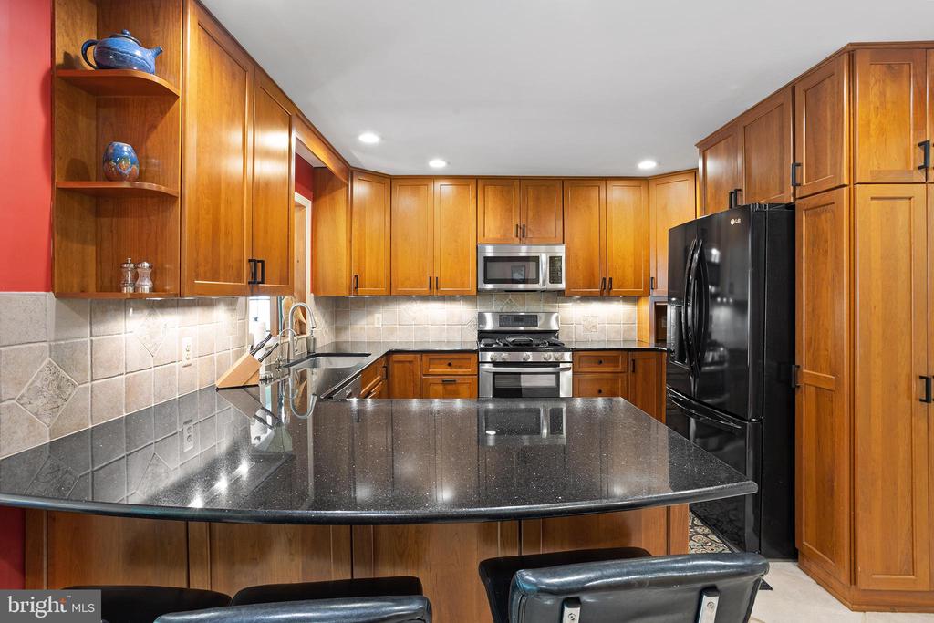20 SPRINGWOOD