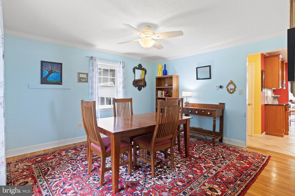 20 SPRINGWOOD