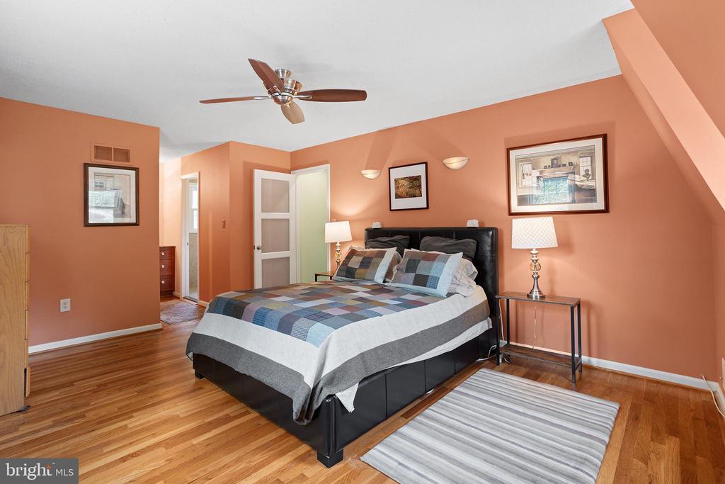 20 SPRINGWOOD