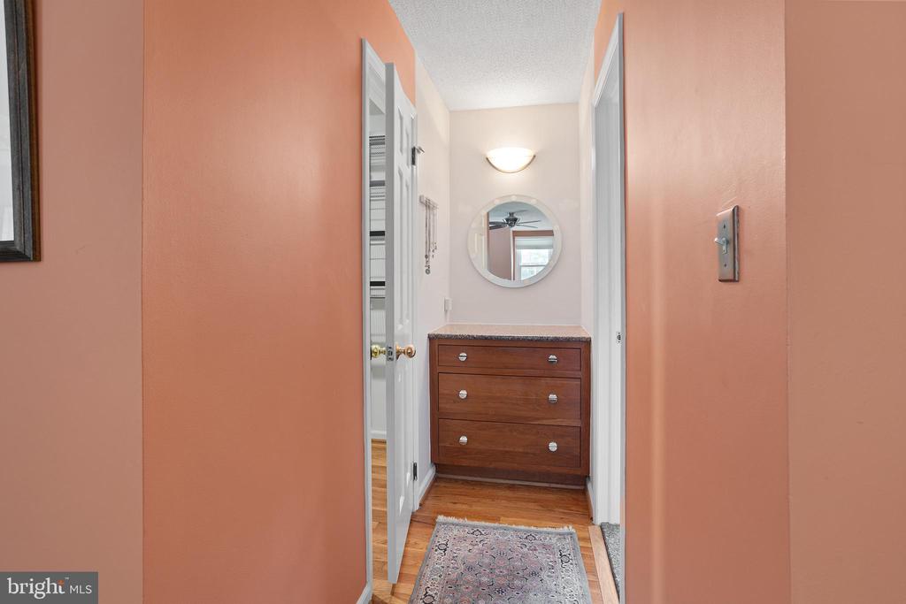 20 SPRINGWOOD