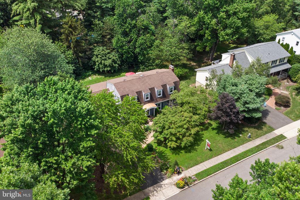 20 SPRINGWOOD