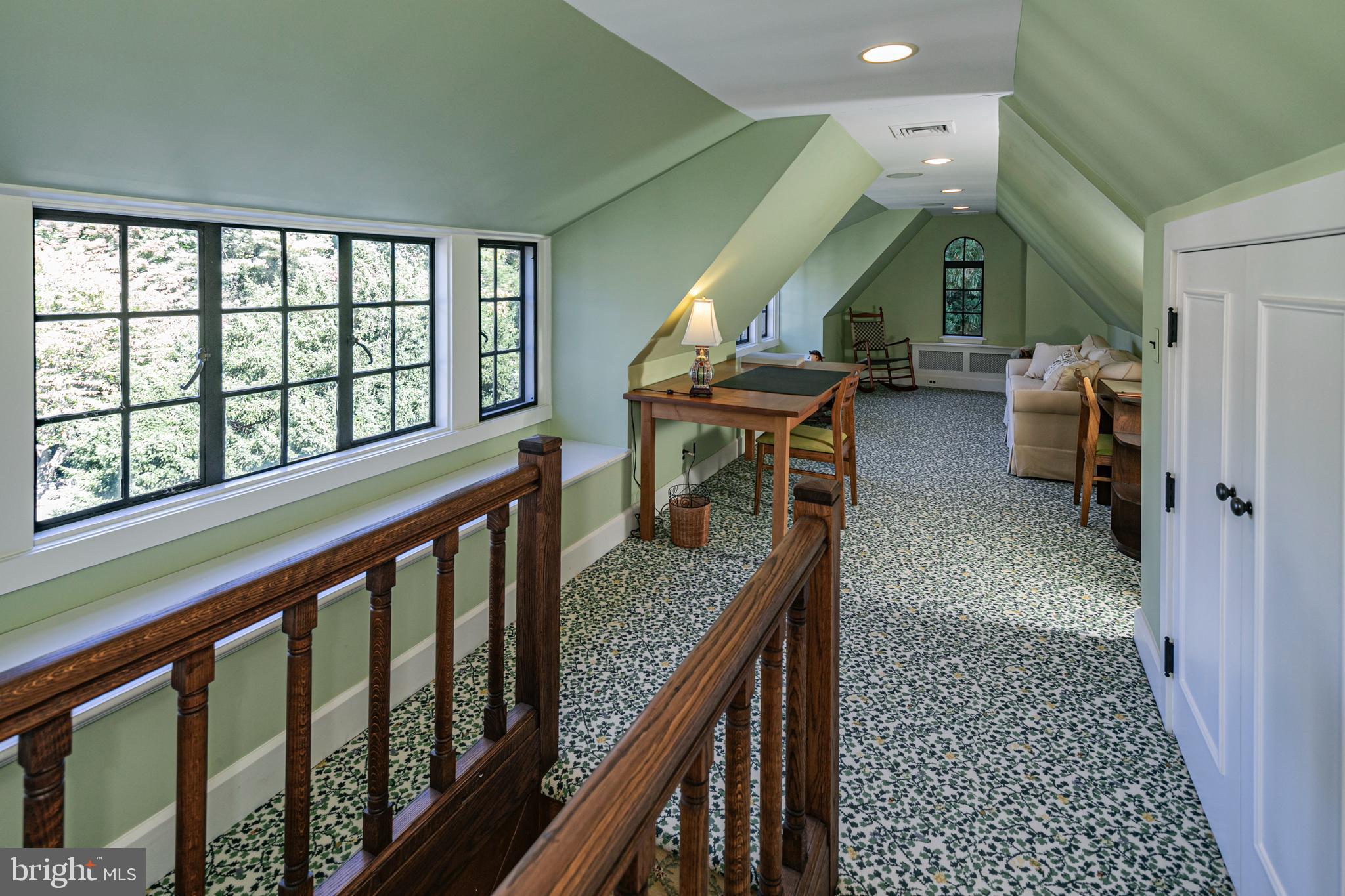155 HODGE ROAD