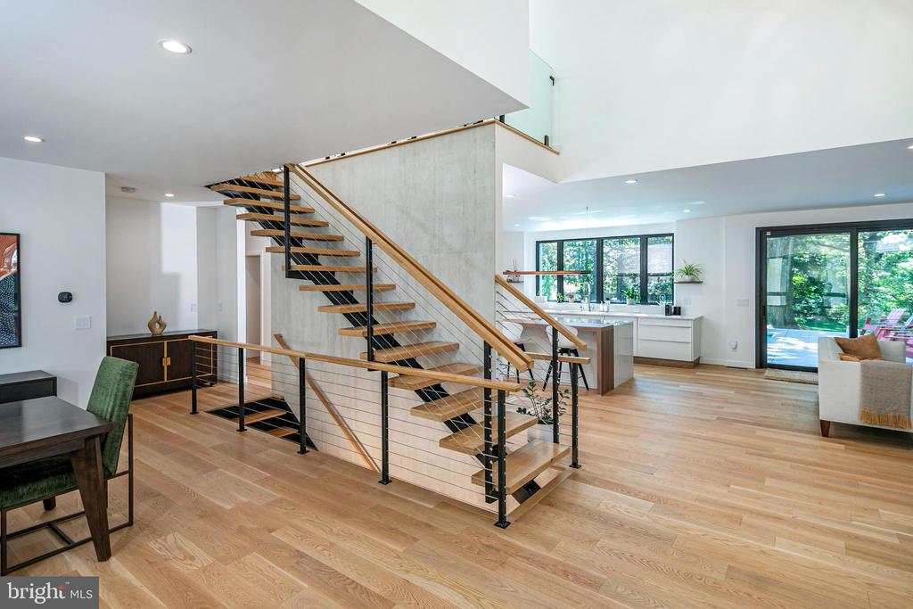 44 ARMOUR ROAD
