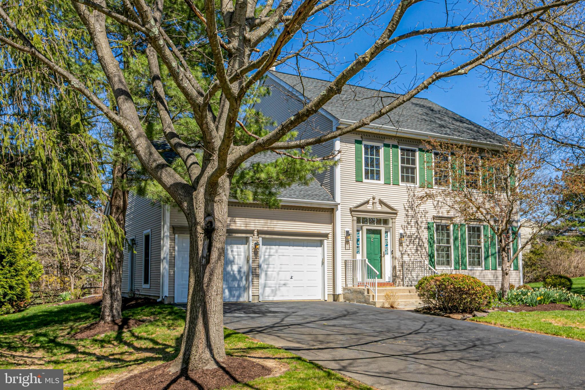 30 NAVESINK DRIVE
